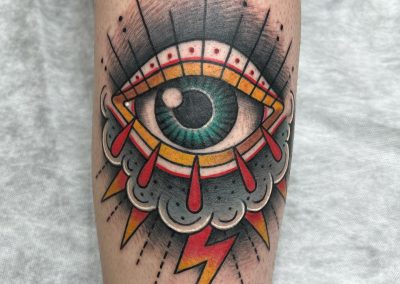 traditional eye tattoo neotraditional classic cloud tattoo auge tattoo old school Uster tattoo Zurich tattoo