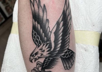 vintage black eagle tattoo classic tattoo old school tattoo zurich tattoo american traditional uster tattoo studio Adler old school traditional tattoo