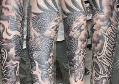 black grey tattoo , family tattoo, fine line tattoo, tattoo studio zürich, Adler tattoo , eagle tattoo