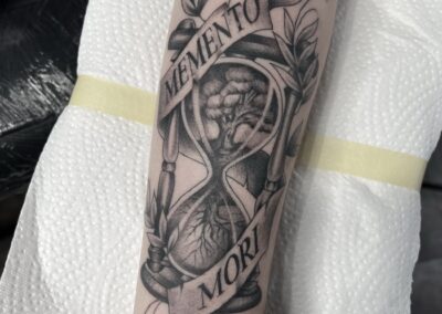 black grey tattoo , family tattoo, fine line tattoo, tattoo studio zürich,
